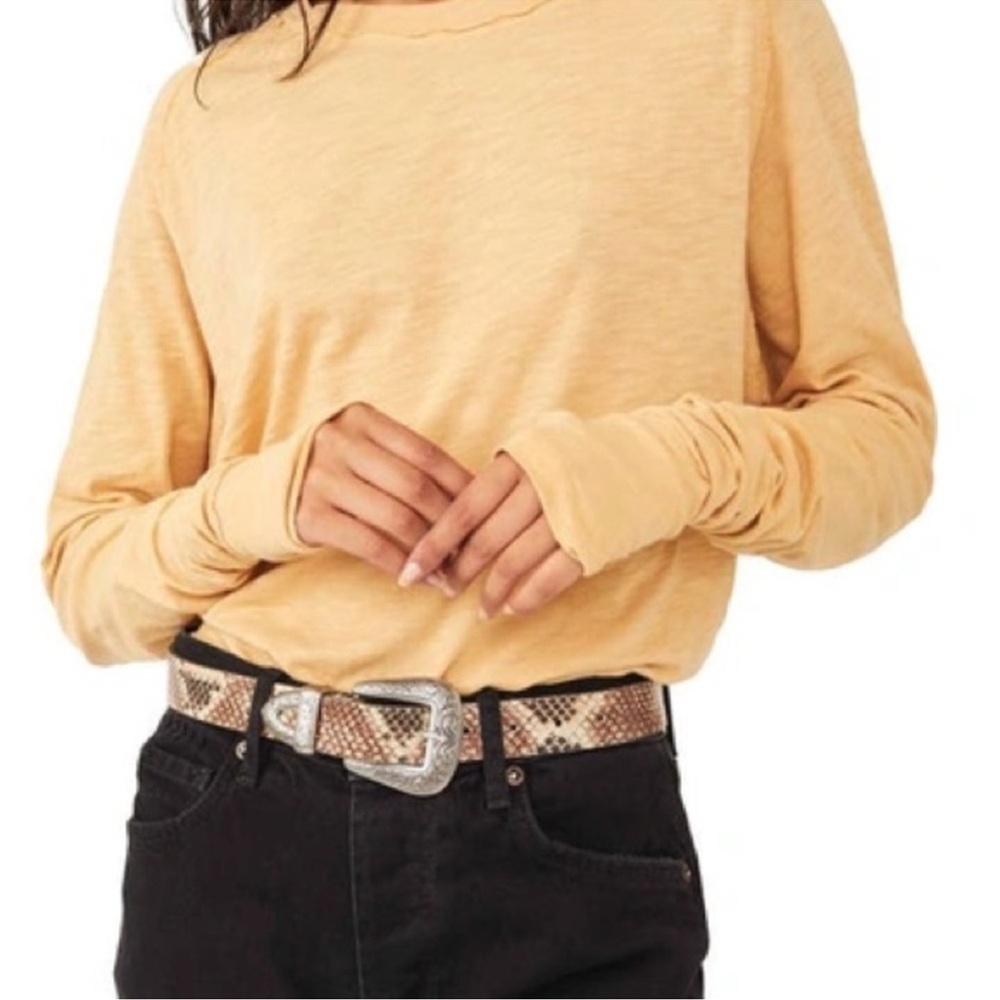 We The Free Arden long sleeve Tee Relaxed Tee